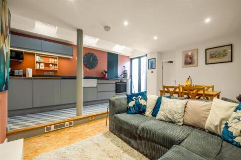 43 Temple Street-9.jpg