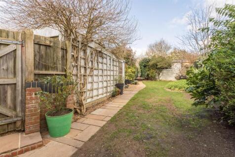11 Nevill Avenue-11.jpg