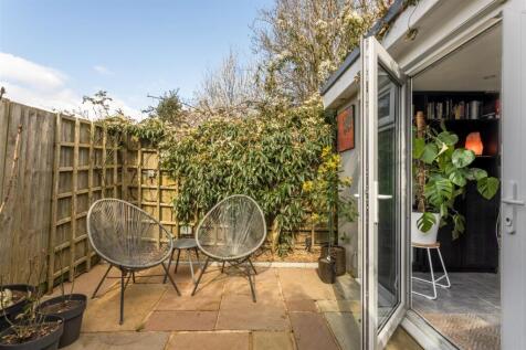11 Nevill Avenue-24.jpg