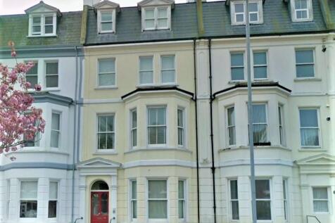 FRONT OF HOUSE(1).jpg