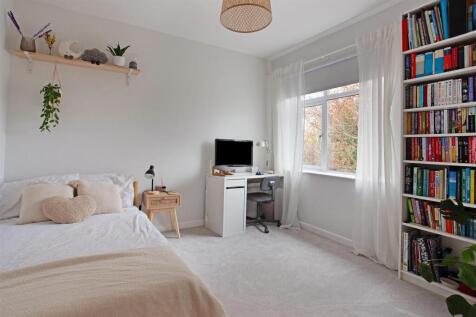 82999_23-Church-Road-Easton-in-Gordano  (19).jpg