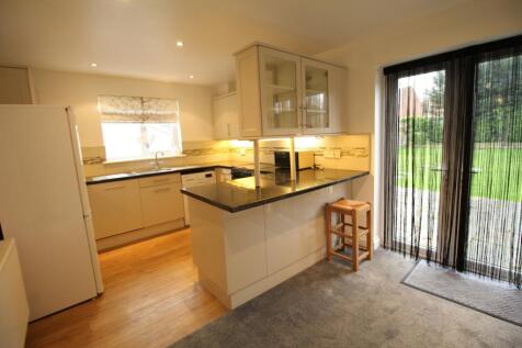 Houses To Rent In Jacks Hatch Epping Essex Rightmove