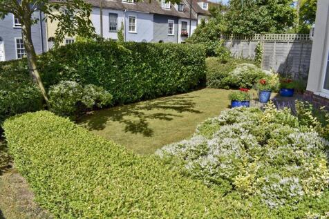 Communal Garden_lge.jpg