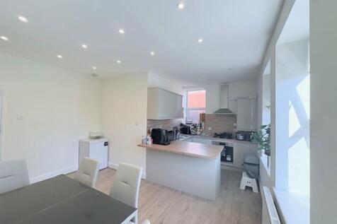 Flat 3 Oakburn House 8.jpg