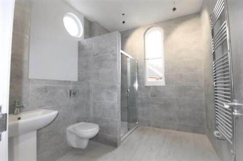 downstairs Shower ro