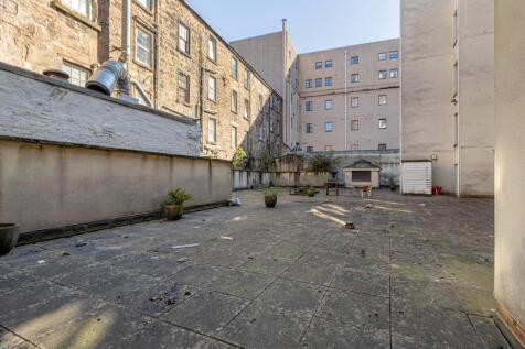 Rear Courtyard