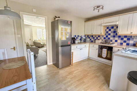 Kitchen/dining ro...