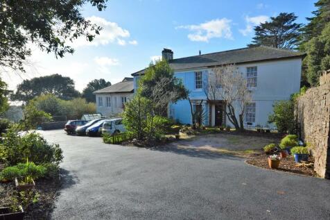 2 Bedroom Houses For Sale In Torquay Devon Rightmove