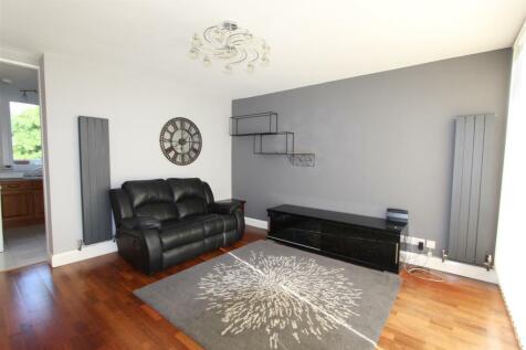 1 Bedroom Flats To Rent In Wood Green North London Rightmove