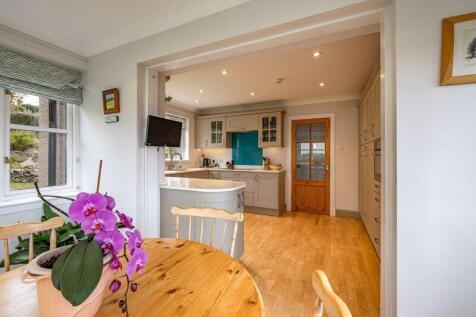 Sun Room Off Kitchen