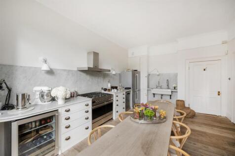 16 Prince Albert Road Hi-44.jpg