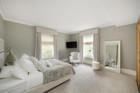 16 Prince Albert Road Hi-10.jpg