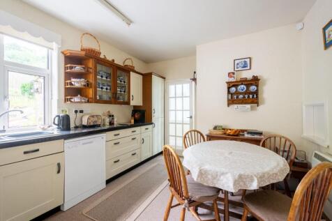 211 Bailbrook Lane Bath BA1 7AB-19.jpg