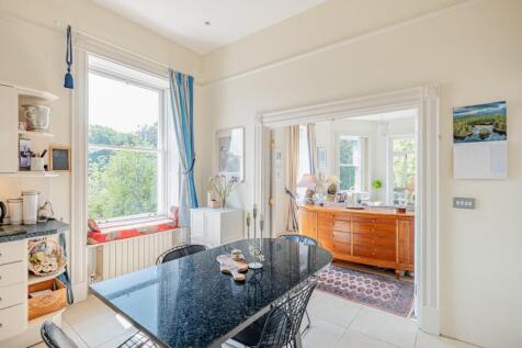 Flat 4 Northfields House_Revisit-15.jpg