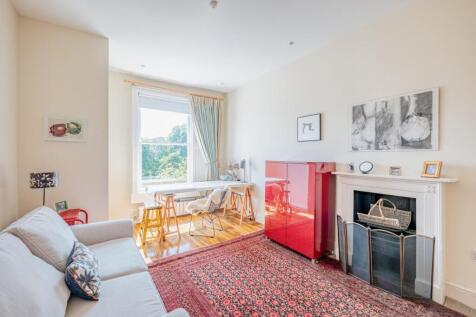 Flat 4 Northfields House_Revisit-21.jpg