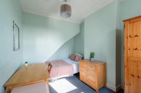 53 Coronation Avenue-10.jpg