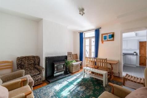 53 Coronation Avenue-3.jpg