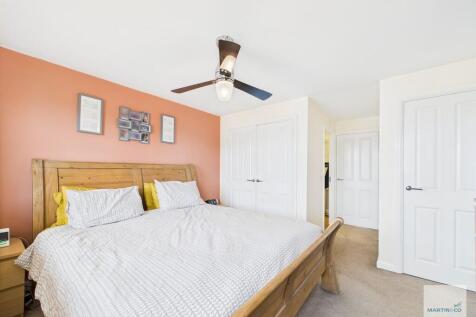 CAM03394G0-PR0329...