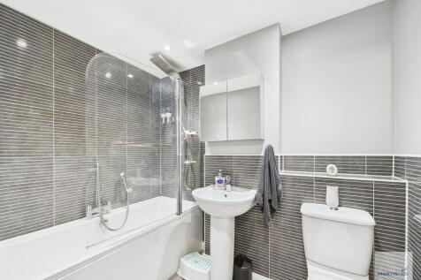 CAM03394G0-PR0329...