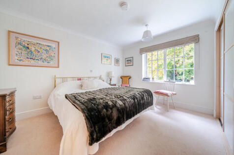 1368965-13-68ee23...