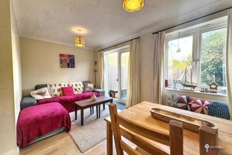 Astral Gardens Two bedroom house