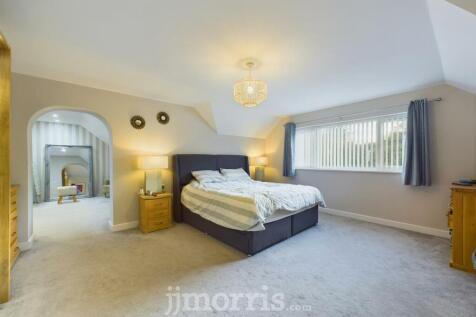 Master Suite Bedroom