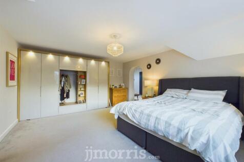 Master Suite Bedroom