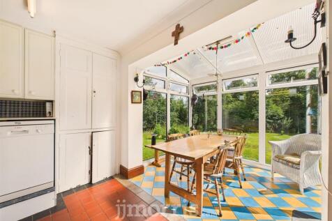 Kitchen/Dining/Conservatory