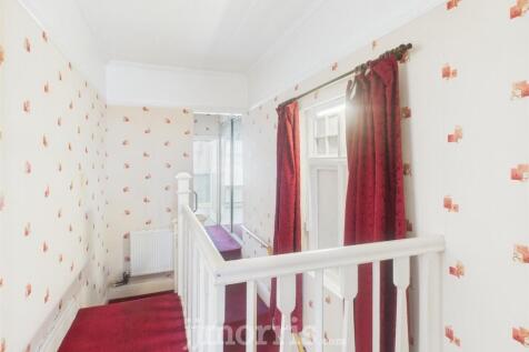 CAM02121G0-PR0127-STILL012.jpg