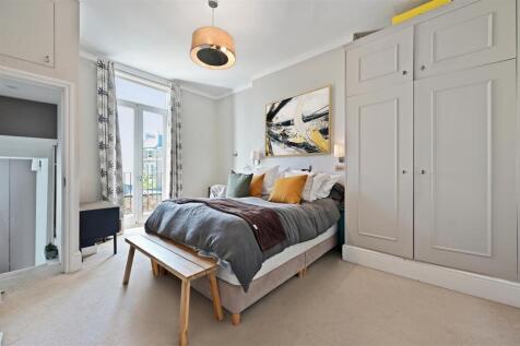 Boligbroke Road - Bedroom3 (1).JPG