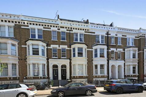 Bolingbroke Road - Exterior1 (1).JPG