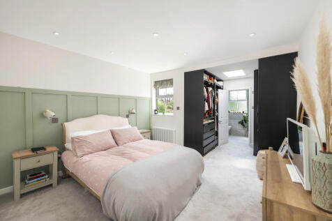 11_Oakhill_Road_i...
