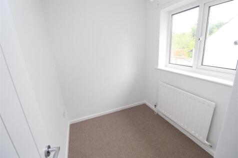 29 High St bed three.jpeg