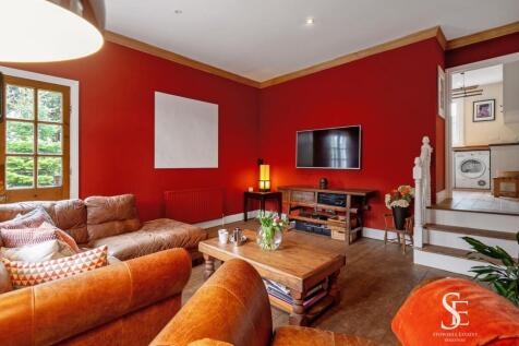 Dining / Drawing Room