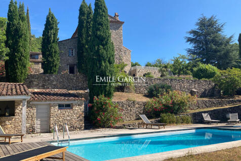 Property Image 8