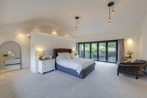 Master Bedroom Alt