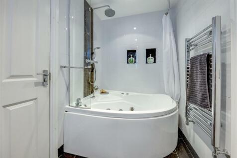 Jack &amp; Jill Bathroom Alt