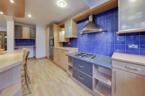 Kitchen Alt