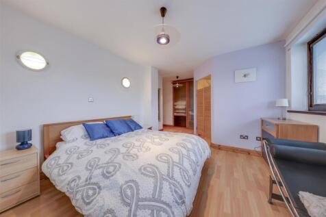 Bed 1