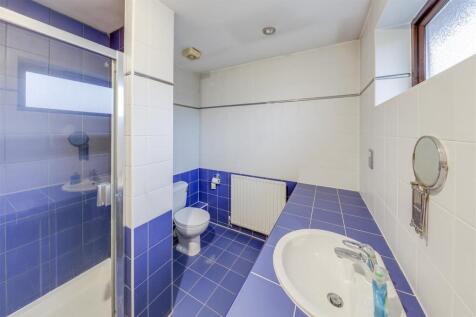 En Suite Alt