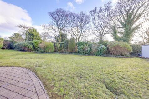 Rear Garden Alt 2