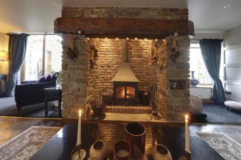 Feature Ingle Nook Fire