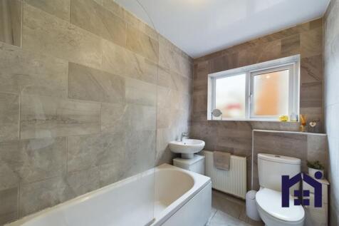 Ground Floor Bathroom