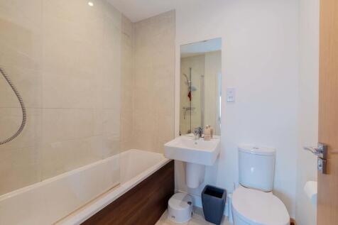 6 Wallingford Way...