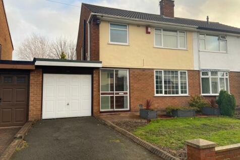 3 Bedroom Houses To Rent In Wolverhampton West Midlands