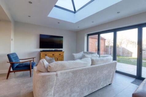 Kitchen/Diner/Lounge