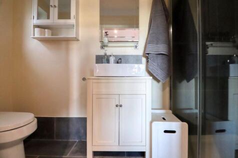 Bedroom Three En-Suite