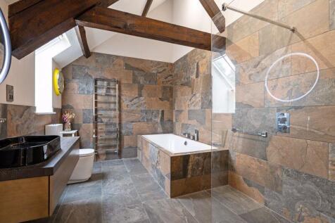 Bedroom One En-Suite