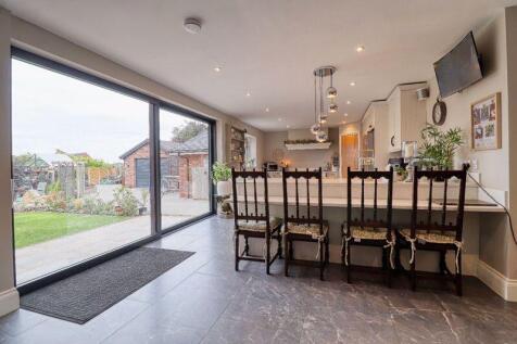 Kitchen/Diner/Lounge