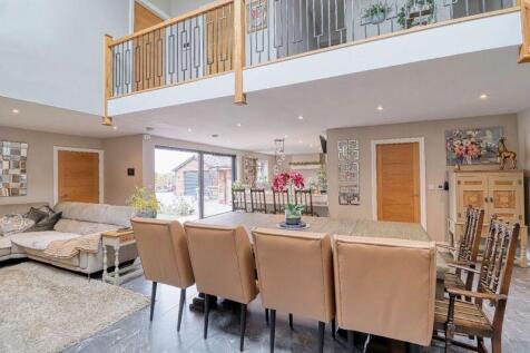 Kitchen/Diner/Lounge